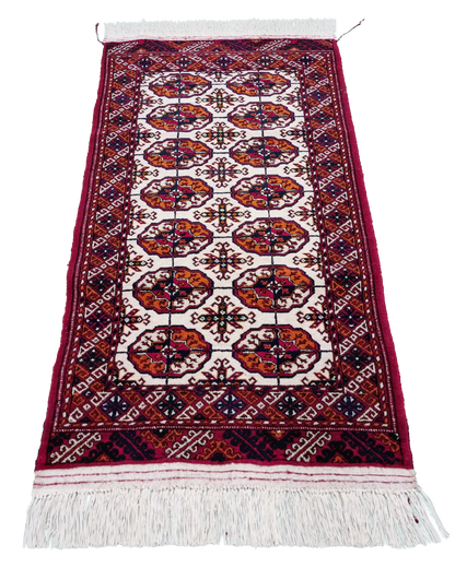 2'3" x 4'6" Persian Style Hand-Knotted Wool Rug Meditation Mat