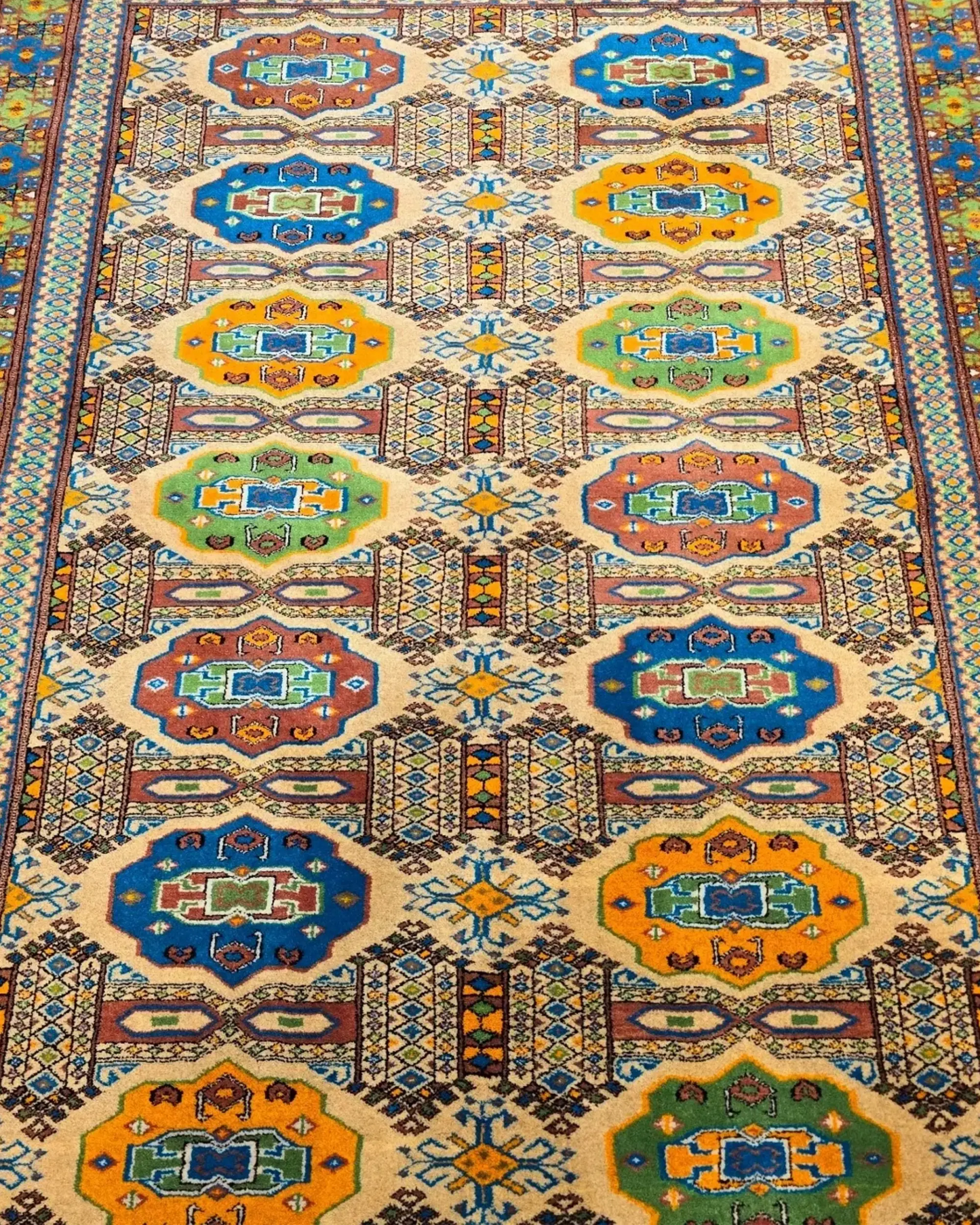 4'5" x 7" Persian Style Hand-Knotted Wool Turkoman Rug Rare Oriental